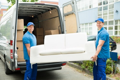 Removal van service for domestic and commercial customers in Newbury Park